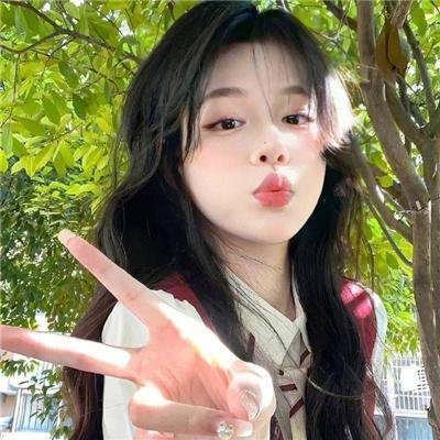 靓仔斗大鳄