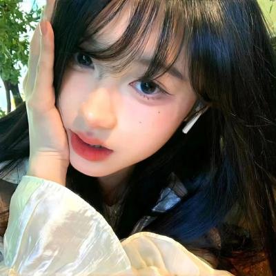 天才:黑色石榴石